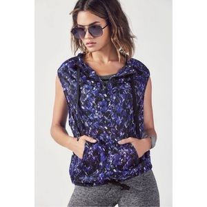NEW Fabletics Demi Lovato Damara Blue Camo Mesh Layering Vest Size L